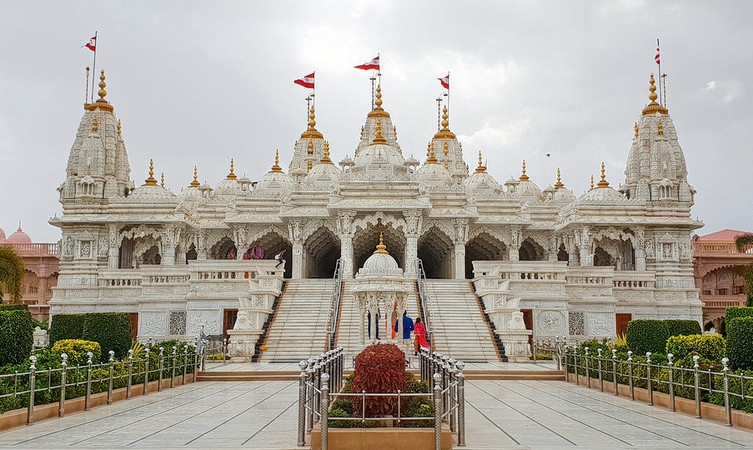 swaminarayan-temple-img